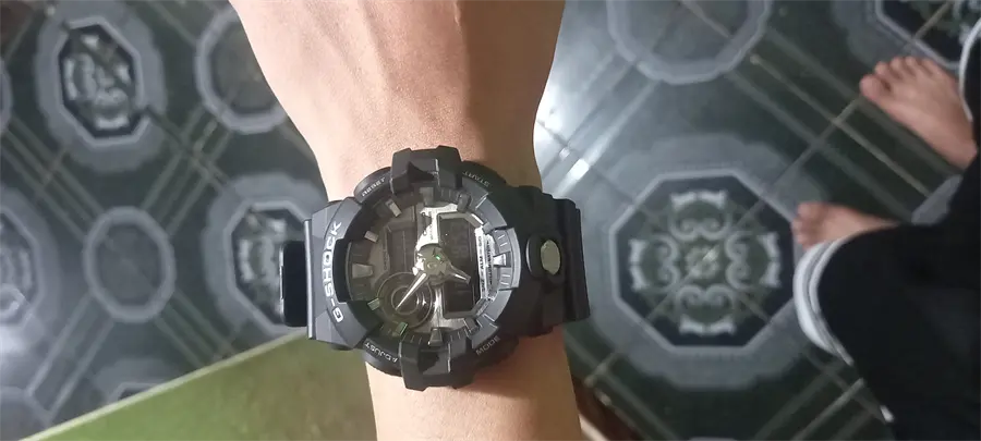 Khách hàng review Đồng hồ G-SHOCK 53.4 mm Nam GA-710-1ADR 1
