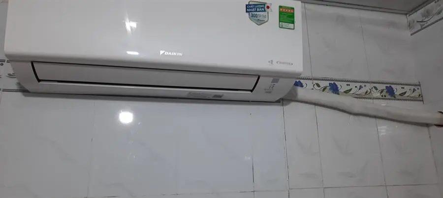 Khách hàng review Máy lạnh Daikin Inverter 1 HP ATKF25XVMV 67
