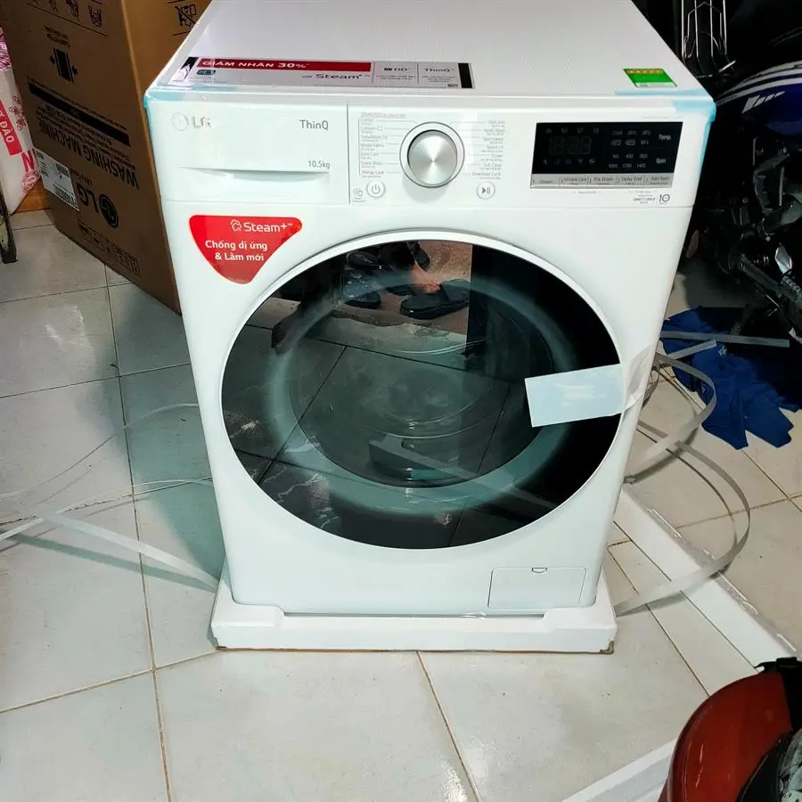 Khách hàng review Máy giặt LG AI DD Inverter 10.5 kg FV1450S3W2 6