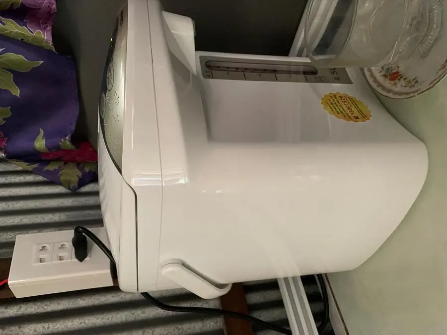 Khách hàng review Bình thủy điện Toshiba PLK-45SF(WT)VN 4.5 lít 2