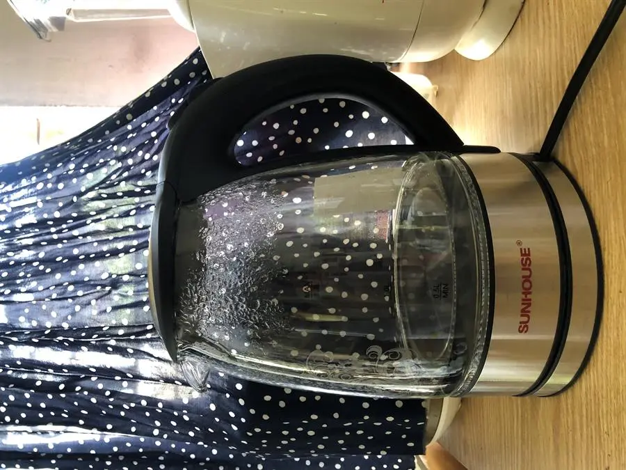 Khách hàng review Bình đun siêu tốc Sunhouse 1.7 lít SHD1217 12