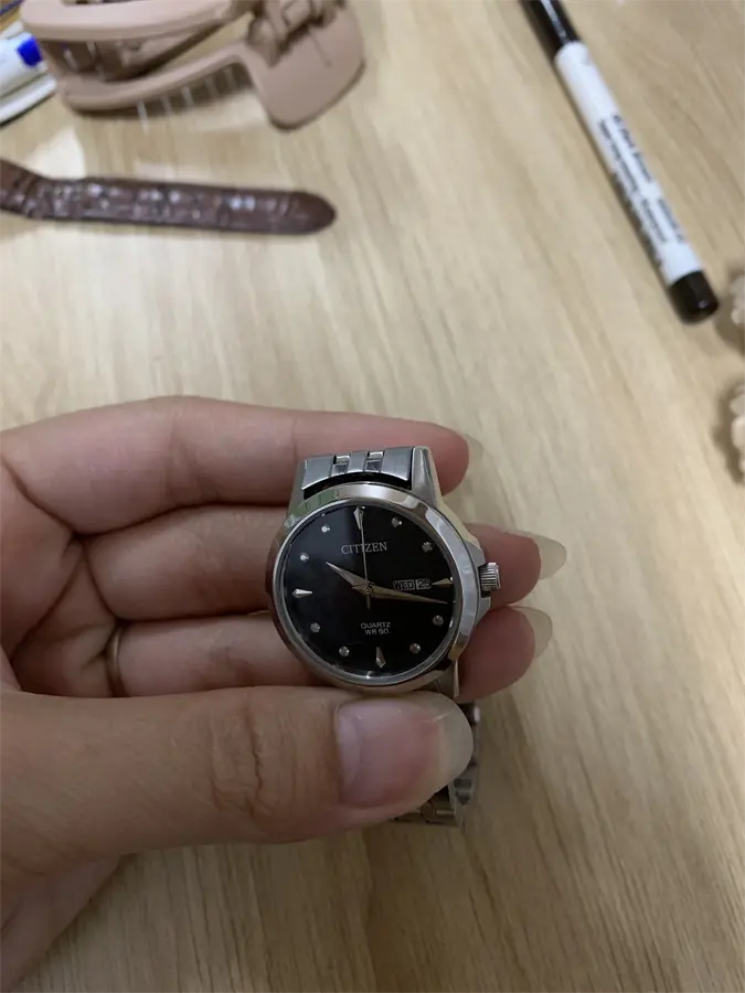 Khách hàng review Đồng hồ CITIZEN 27 mm Nữ EQ0601-54F 1