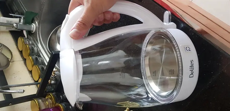 Khách hàng review Bình đun siêu tốc Delites 1.8 lít ST18G02 5