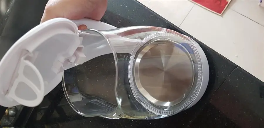 Khách hàng review Bình đun siêu tốc Delites 1.8 lít ST18G02 4