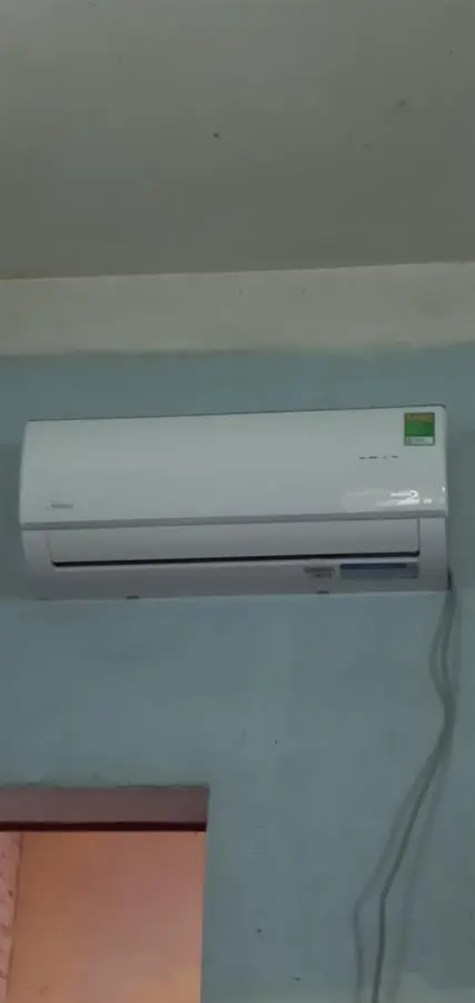 Khách hàng review Điều hòa Midea Inverter 9000 BTU MSAFA-10CRDN8 29