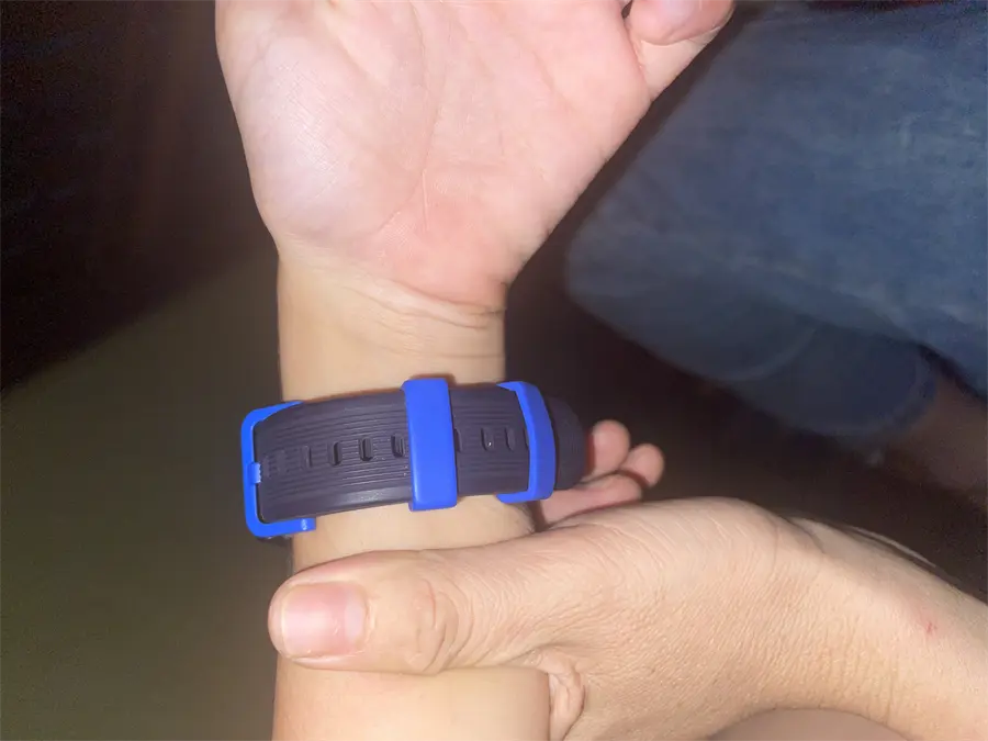Khách hàng review Đồng hồ định vị trẻ em Kidcare S88 4G 10