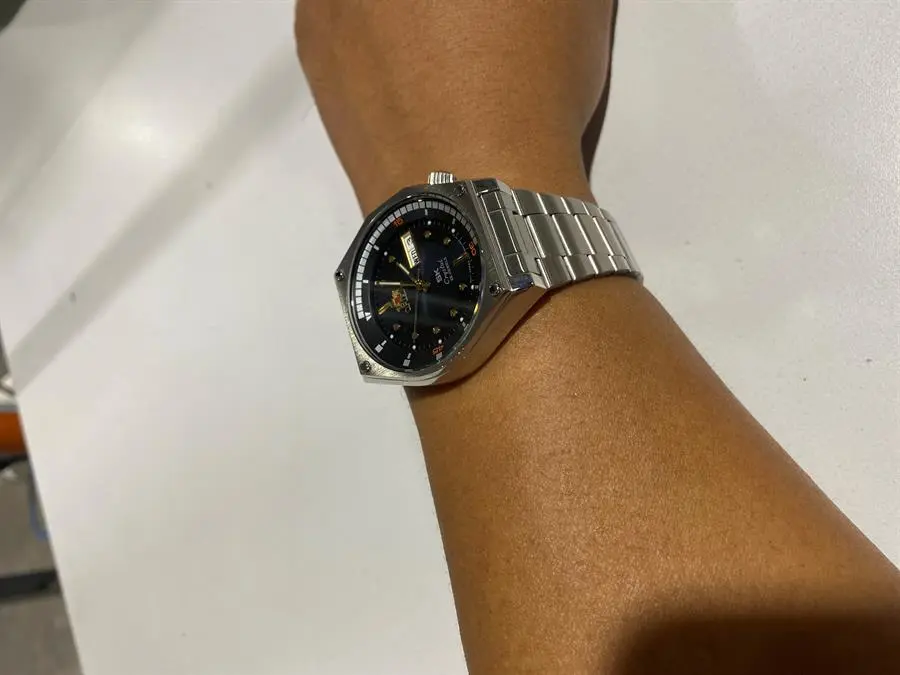 Khách hàng review Đồng hồ ORIENT SK 42 mm Nam RA-AA0B03L19B 4