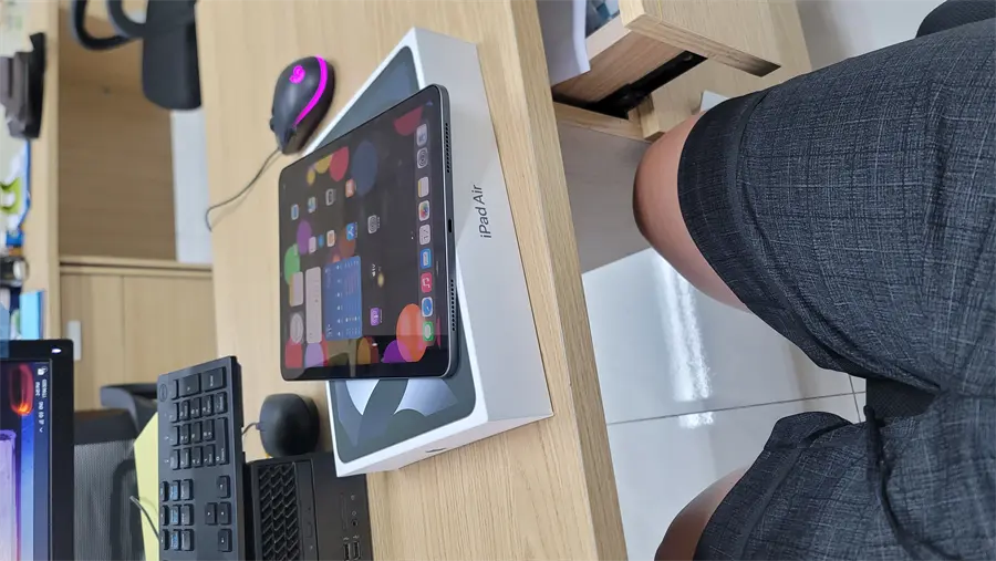 Khách hàng review Máy tính bảng iPad Air 5 M1 WiFi 64GB 4