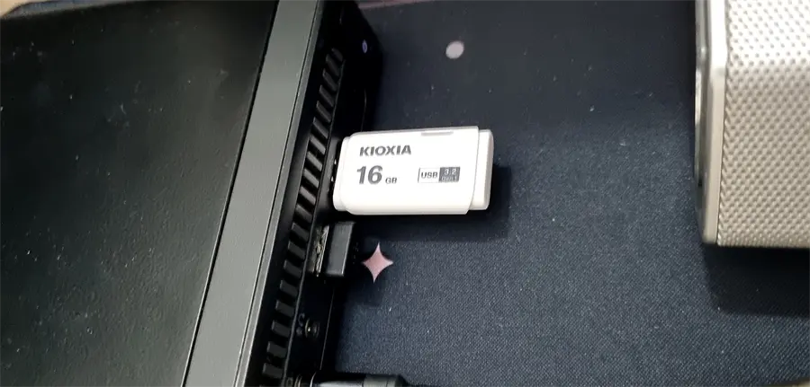 Khách hàng review USB 3.2 16GB Kioxia U301 Gen 1 1
