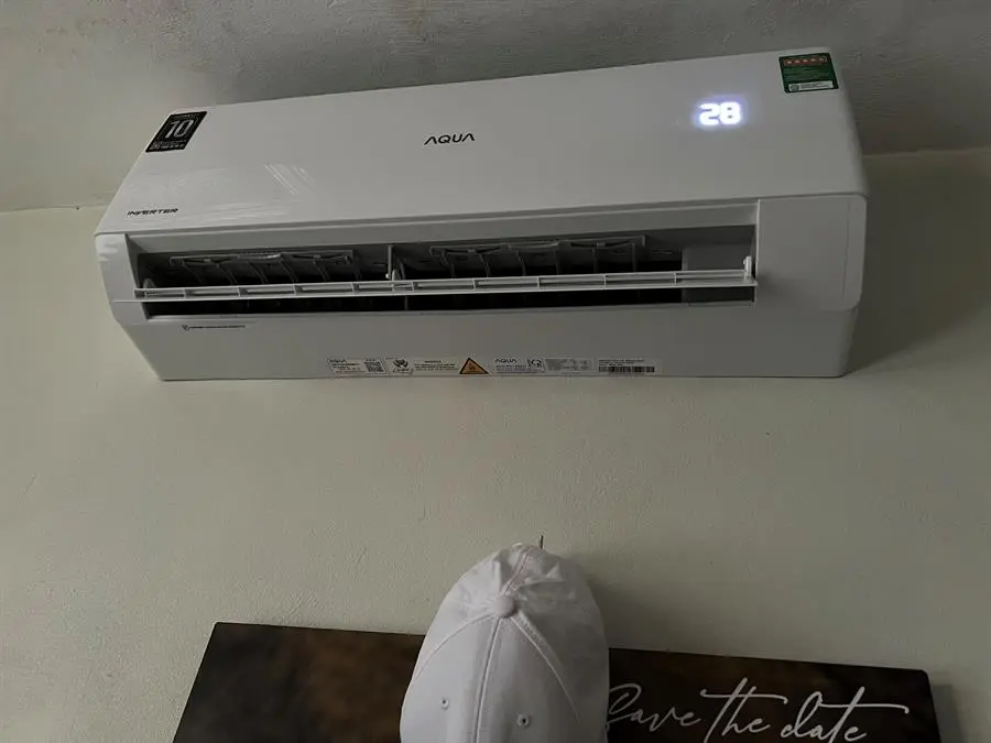 Khách hàng review Máy lạnh Aqua Inverter 1.5 HP AQA-RV13QA 5