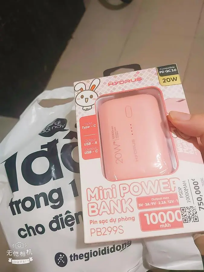 Khách hàng review Pin sạc dự phòng 10000mAh Type C PD QC3.0 20W Hydrus PB299S 4