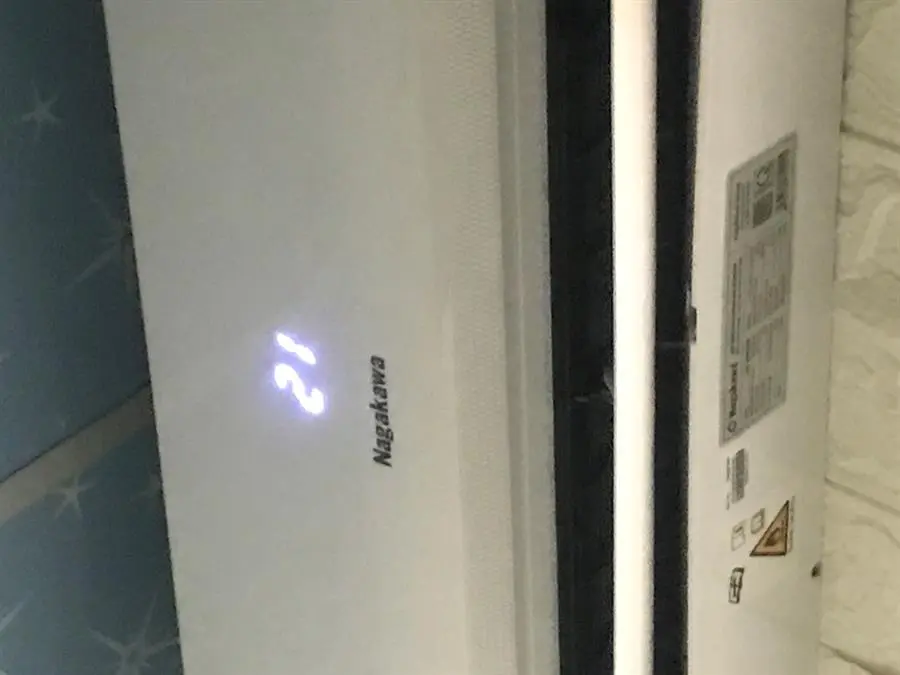 Khách hàng review Máy lạnh Nagakawa Inverter 1 HP NIS-C09R2H10 18