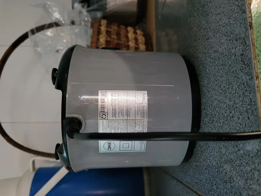 Khách hàng review Máy ép trái cây Delites GS-375 12