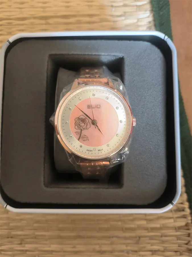 Khách hàng review Đồng hồ ELIO Flower 36 mm Nữ ES090-01 1