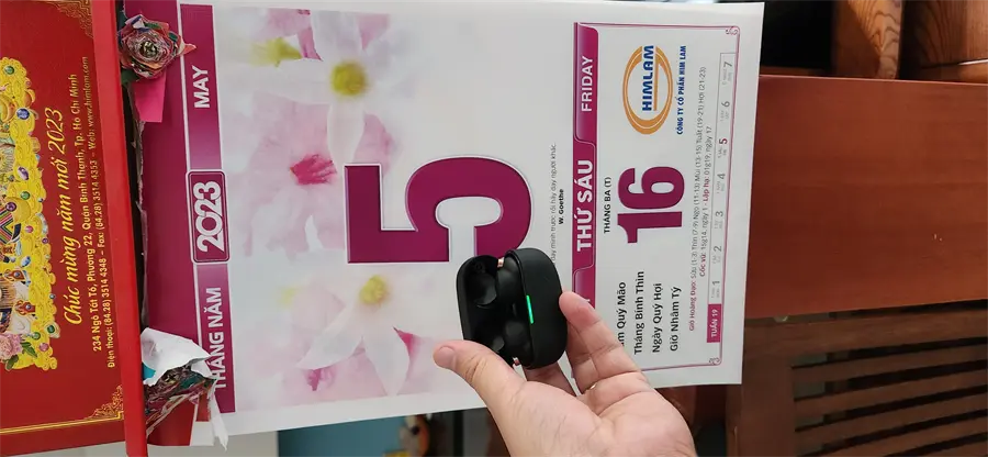 Khách hàng review Tai nghe Bluetooth True Wireless Sony WF-1000XM4 6