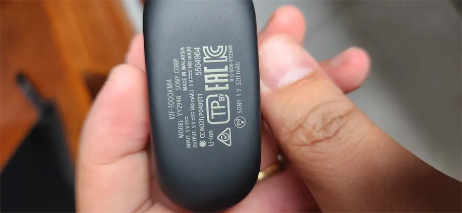Khách hàng review Tai nghe Bluetooth True Wireless Sony WF-1000XM4 7