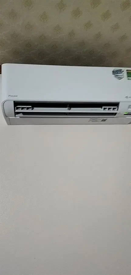 Khách hàng review Máy lạnh Daikin Inverter 1 HP FTKY25WMVMV 36