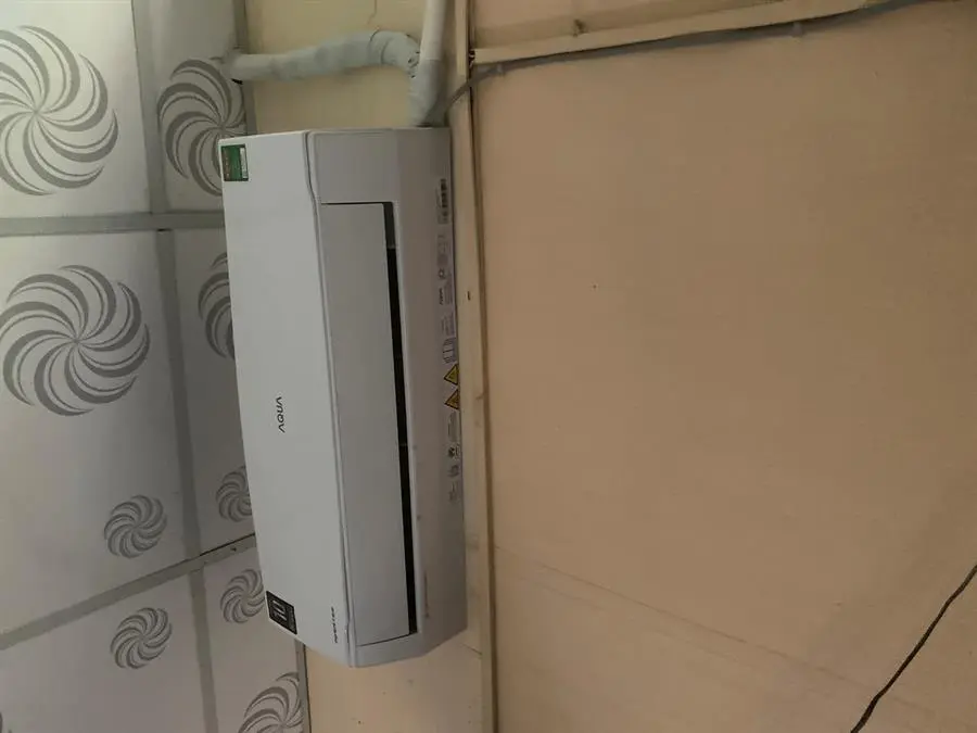 Khách hàng review Máy lạnh Aqua Inverter 1 HP AQA-RUV10RB 7