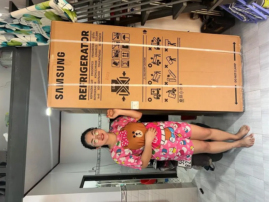 Khách hàng review Tủ lạnh Samsung Inverter 488 lít Multi Door RF48A4000B4/SV 16