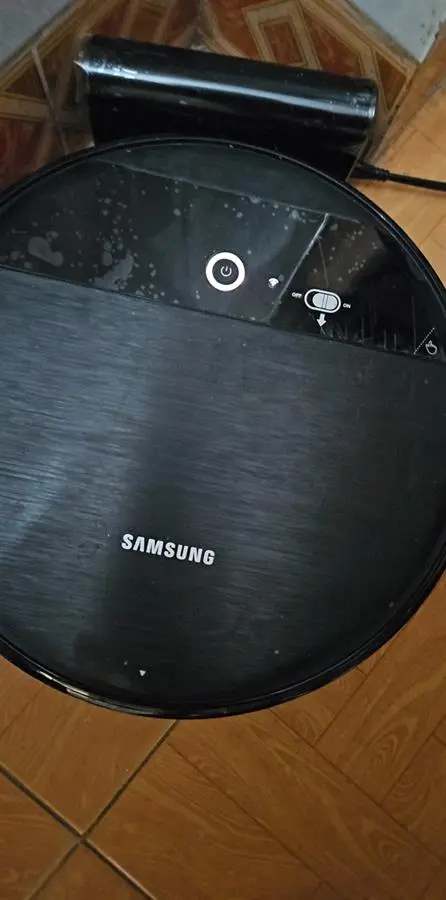 Khách hàng review Robot hút bụi lau nhà Samsung VR05R5050WK/SV 11