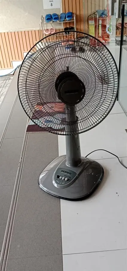 Khách hàng review Quạt lửng Senko 3 cánh L1638 47W 32