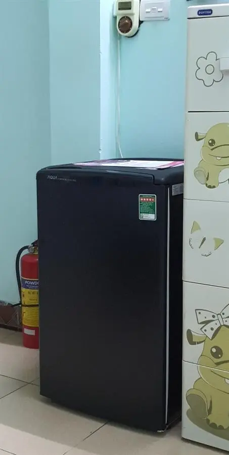 Khách hàng review Tủ lạnh Aqua 90 lít AQR-D99FA(BS) 32