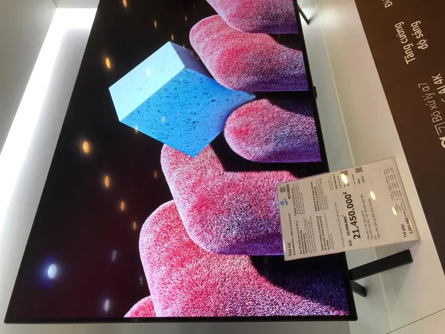 Khách hàng review Smart Tivi OLED LG 4K 48 inch 48A2PSA 1