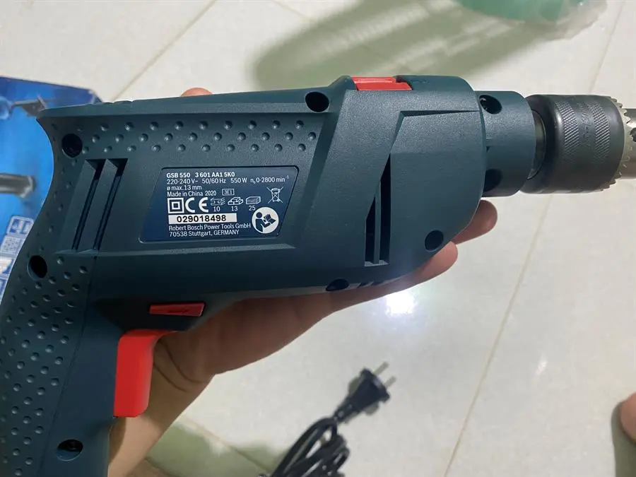 Khách hàng review Máy khoan động lực điện Bosch GSB 550 550W 1