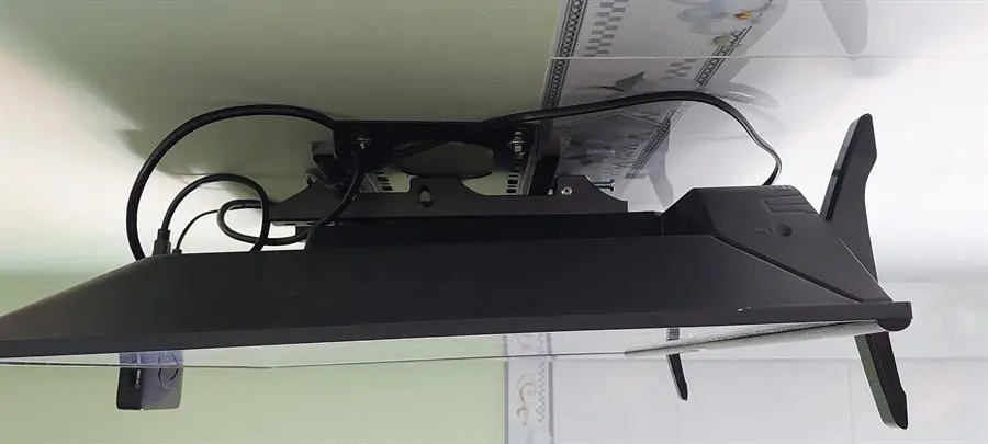 Khách hàng review Khung treo Tivi 19-40 inch Cố định Camel CMT40 4