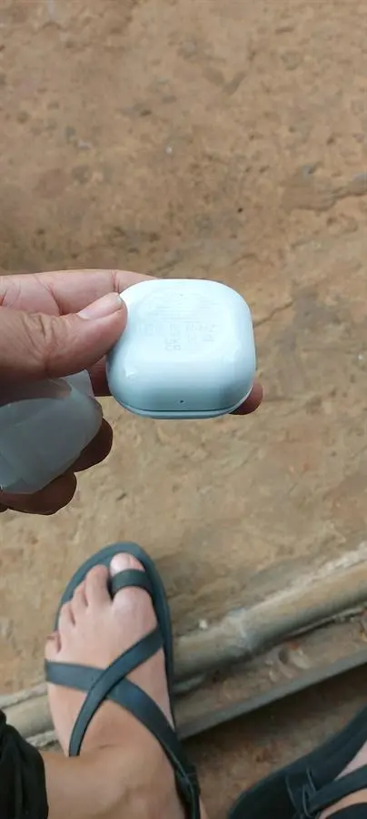Khách hàng review Tai nghe Bluetooth True Wireless Samsung Galaxy Buds 2 R177N 6
