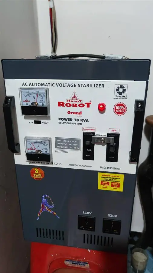 Khách hàng review Ổn áp Robot 1 pha 10KVA 150 5