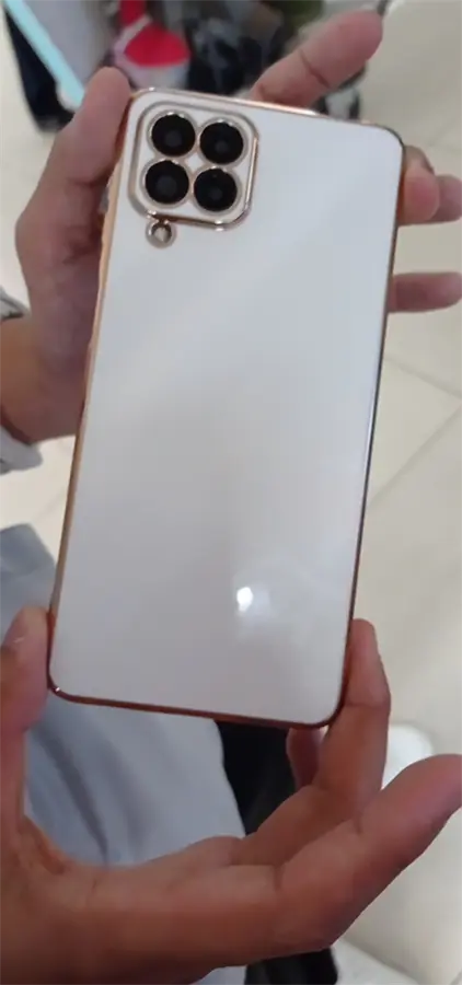 Khách hàng review Điện thoại Samsung Galaxy M53 5G 2