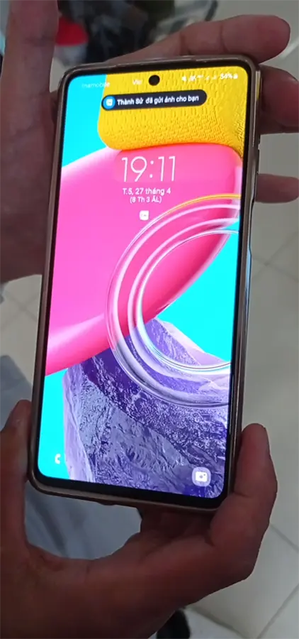 Khách hàng review Điện thoại Samsung Galaxy M53 5G 1