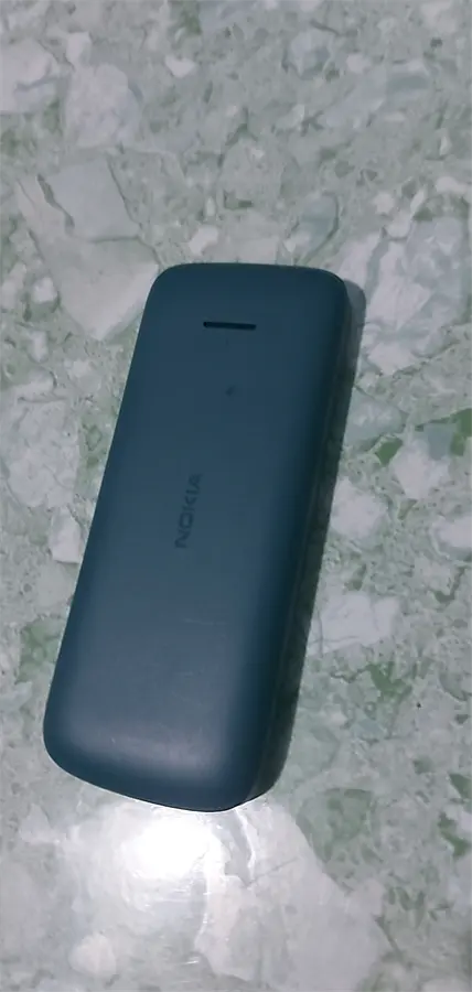 Khách hàng review Điện thoại Nokia 215 4G 12