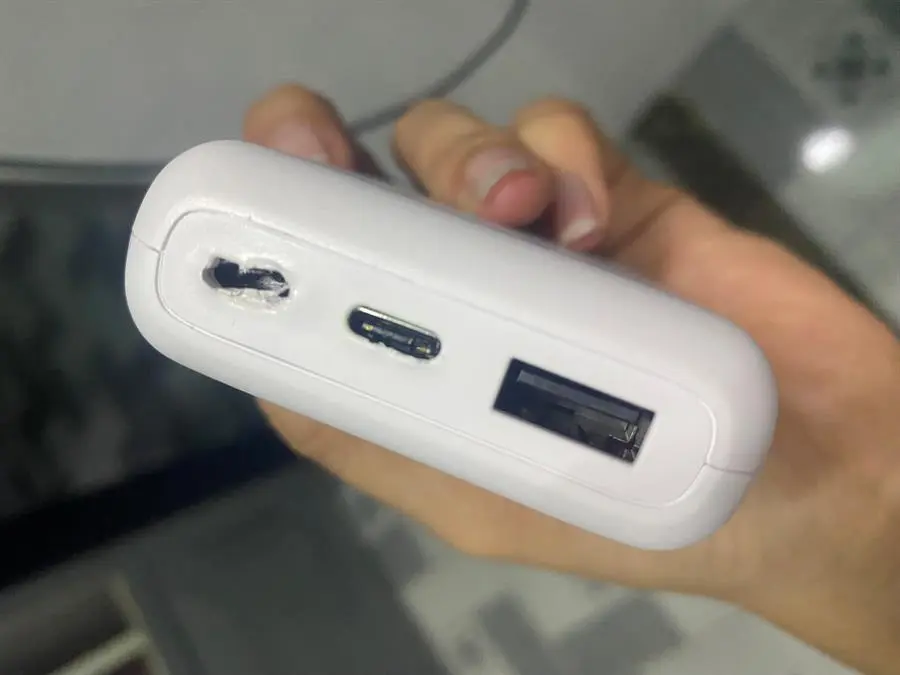 Khách hàng review Pin sạc dự phòng Polymer 10000mAh Type C 15W AVA  DS2107 9