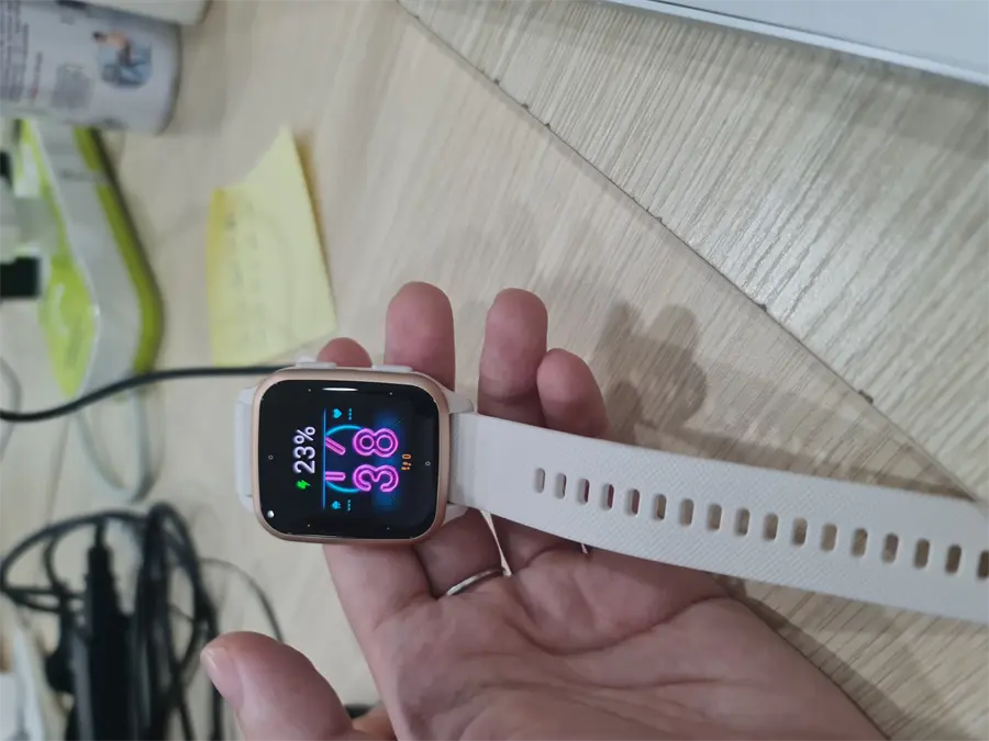 Khách hàng review Garmin Venu SQ 2 Music 40.6mm dây silicone 1