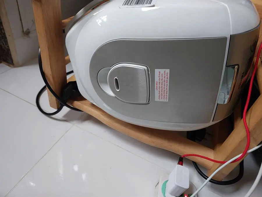 Khách hàng review Nồi cơm điện tử Toshiba 1 lít RC-10NMFVN(WT) 5