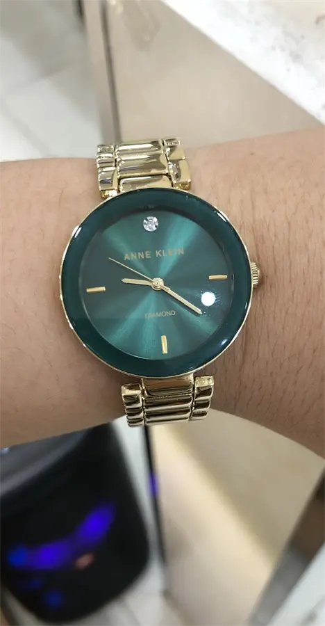Khách hàng review Đồng hồ ANNE KLEIN 32 mm Nữ AK/1362GNGB 1