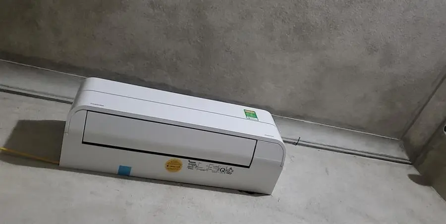 Khách hàng review Máy lạnh Toshiba Inverter 1 HP RAS-H10Z1KCVG-V 10