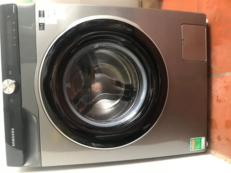 Khách hàng review Máy giặt Samsung AI Inverter 10 kg WW10T634DLX/SV 6