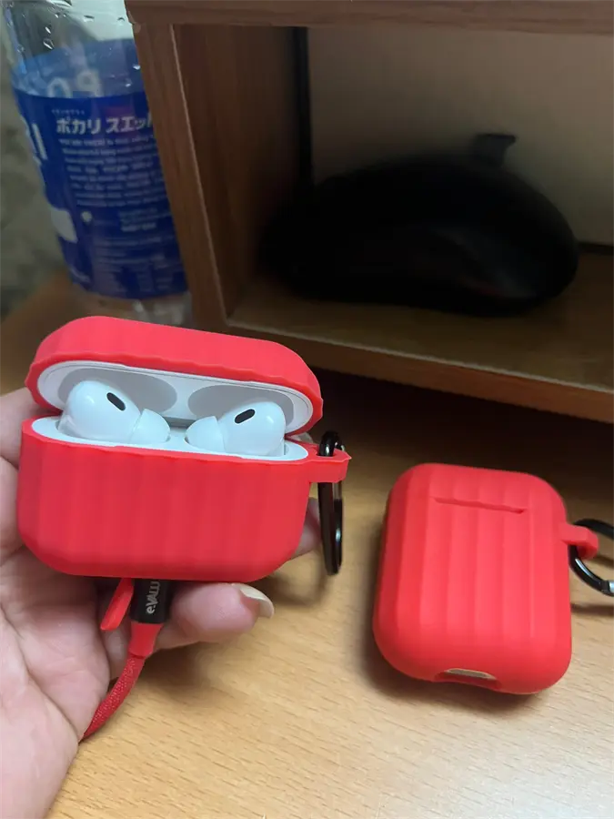 Khách hàng review Túi đựng Airpods Pro Nhựa dẻo TPU OSMIA CK-F048 1