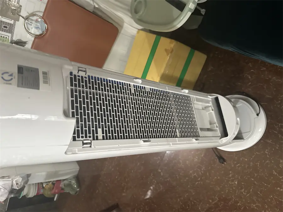 Khách hàng review Quạt điều hòa Midea AC120-18AR 45W 3