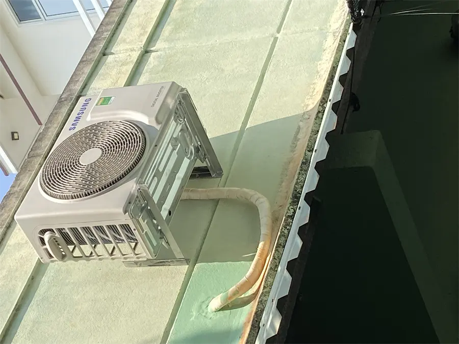 Khách hàng review Máy lạnh Samsung Inverter 1.5 HP AR13TYHYCWKNSV 7