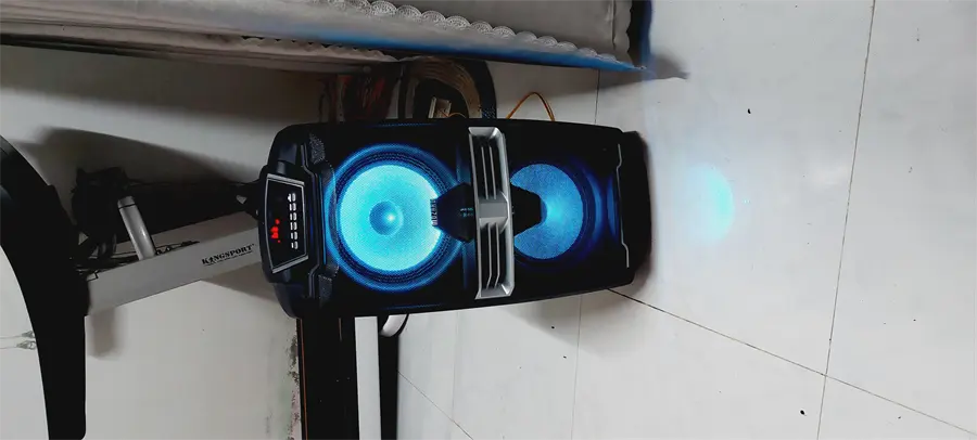 Khách hàng review Loa kéo karaoke Mozard L1028K 50W 3