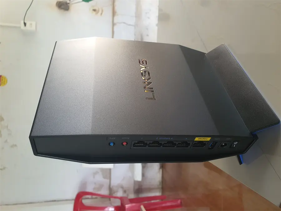 Khách hàng review Router Wifi Chuẩn Wifi 6 Linksys E7350AH 1