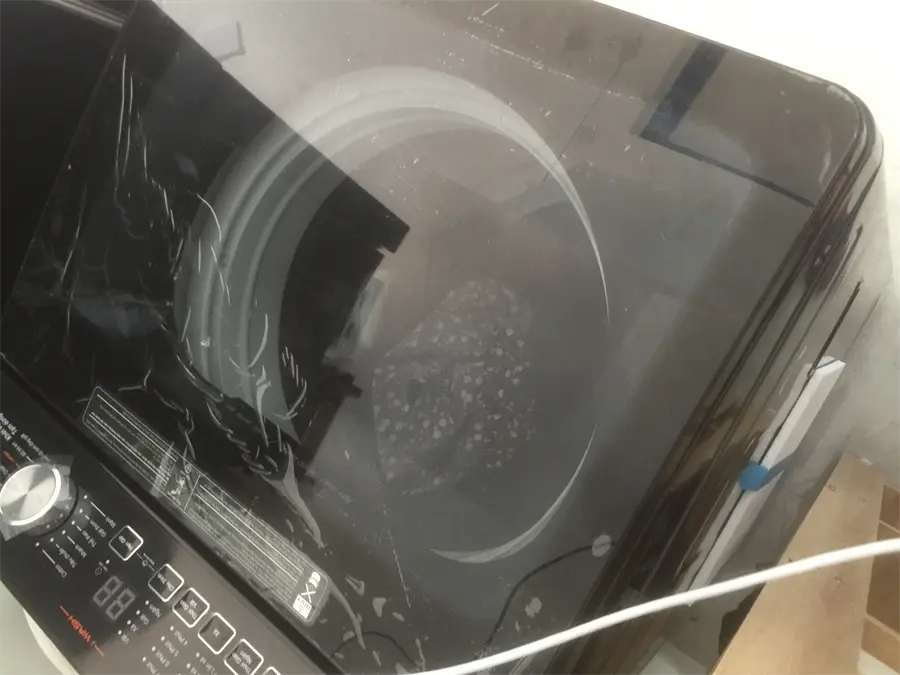Khách hàng review Máy giặt Aqua Inverter 10 KG AQW-DR101GT BK 5