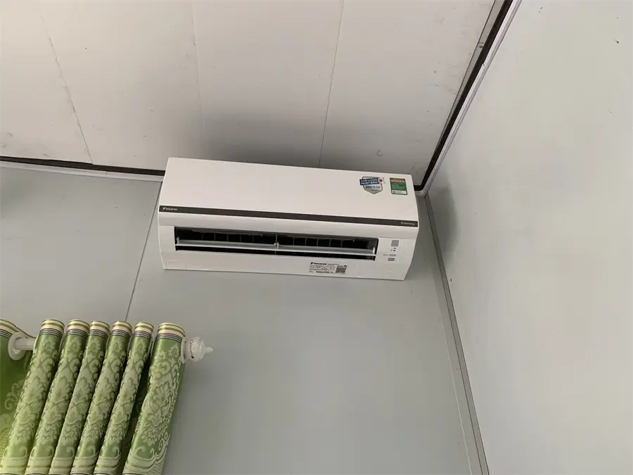 Khách hàng review Máy lạnh Daikin Inverter 1.5 HP FTKB35WMVMV 6