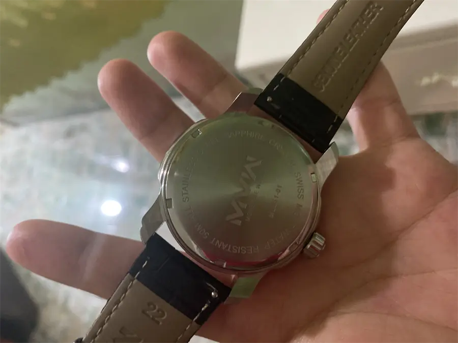 Khách hàng review Đồng hồ MVW 43 mm Nam ML051-01 5