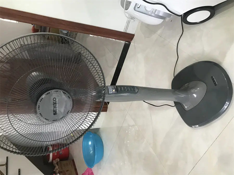 Khách hàng review Quạt cây Senko 7 cánh DR1608 65W 10