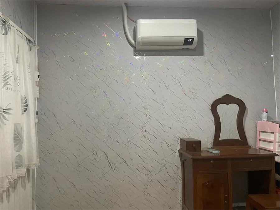 Khách hàng review Máy lạnh Samsung Wind-Free Inverter 1 HP AR10CYFAAWKNSV 11
